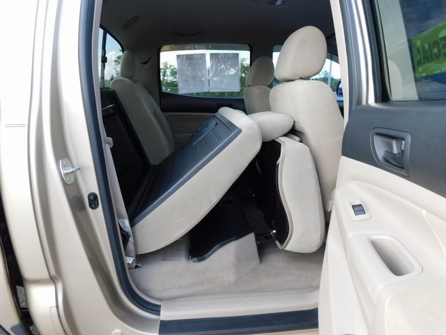 2007 Toyota Tacoma PreRunner photo 21