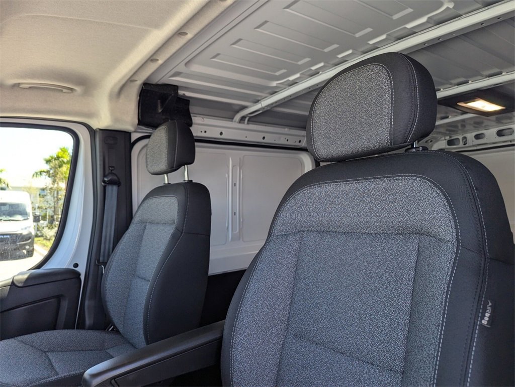 2025 Ram ProMaster 1500 photo 10