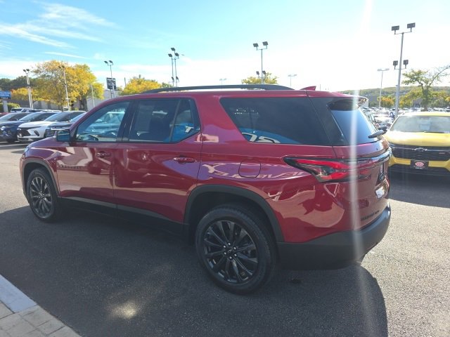 2023 Chevrolet Traverse RS photo 4