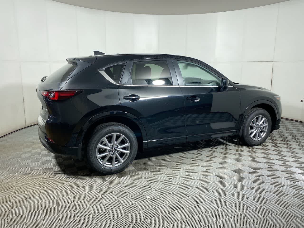 2025 Mazda CX-5 2.5 S Preferred photo 14