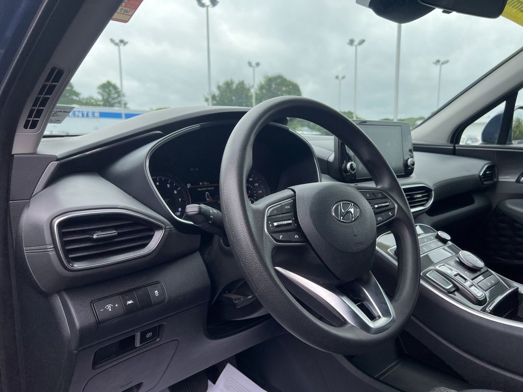2022 Hyundai Santa Fe SEL photo 5