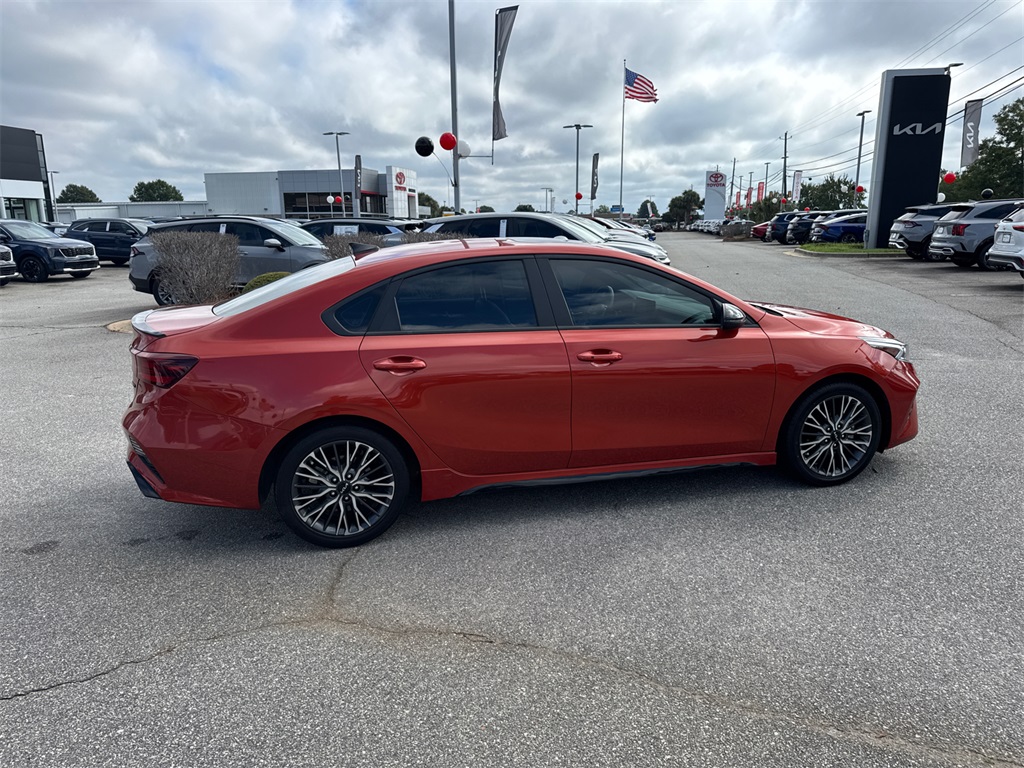 2023 Kia Forte GT-Line photo 3
