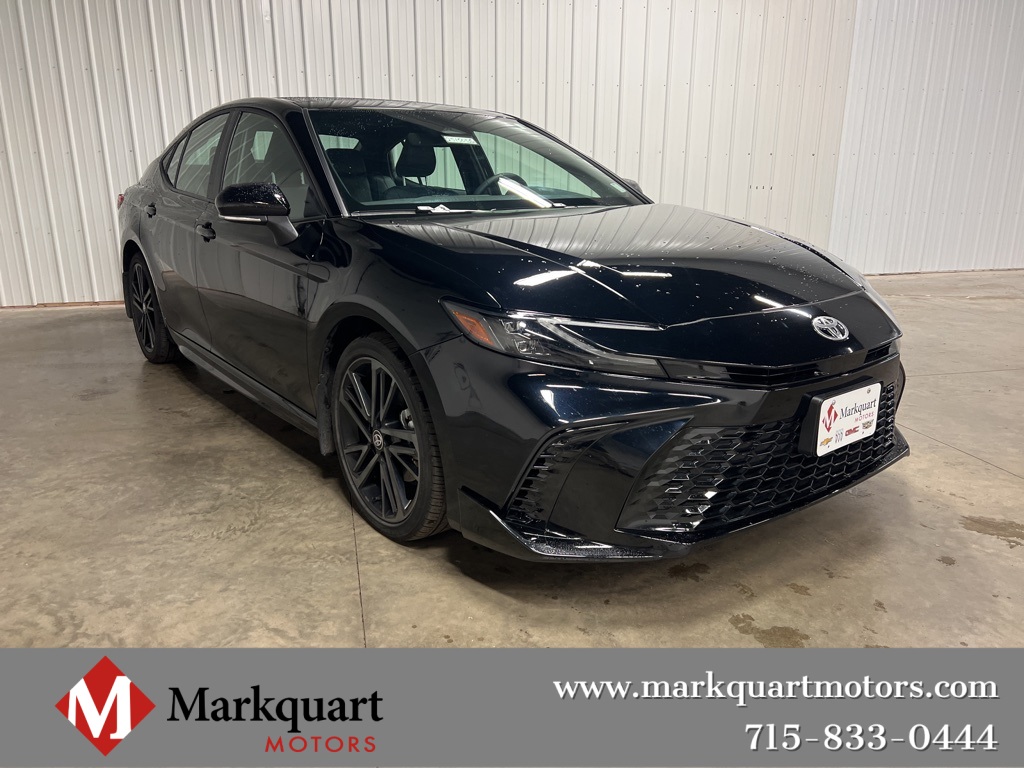 2025 Toyota Camry XSE's photo