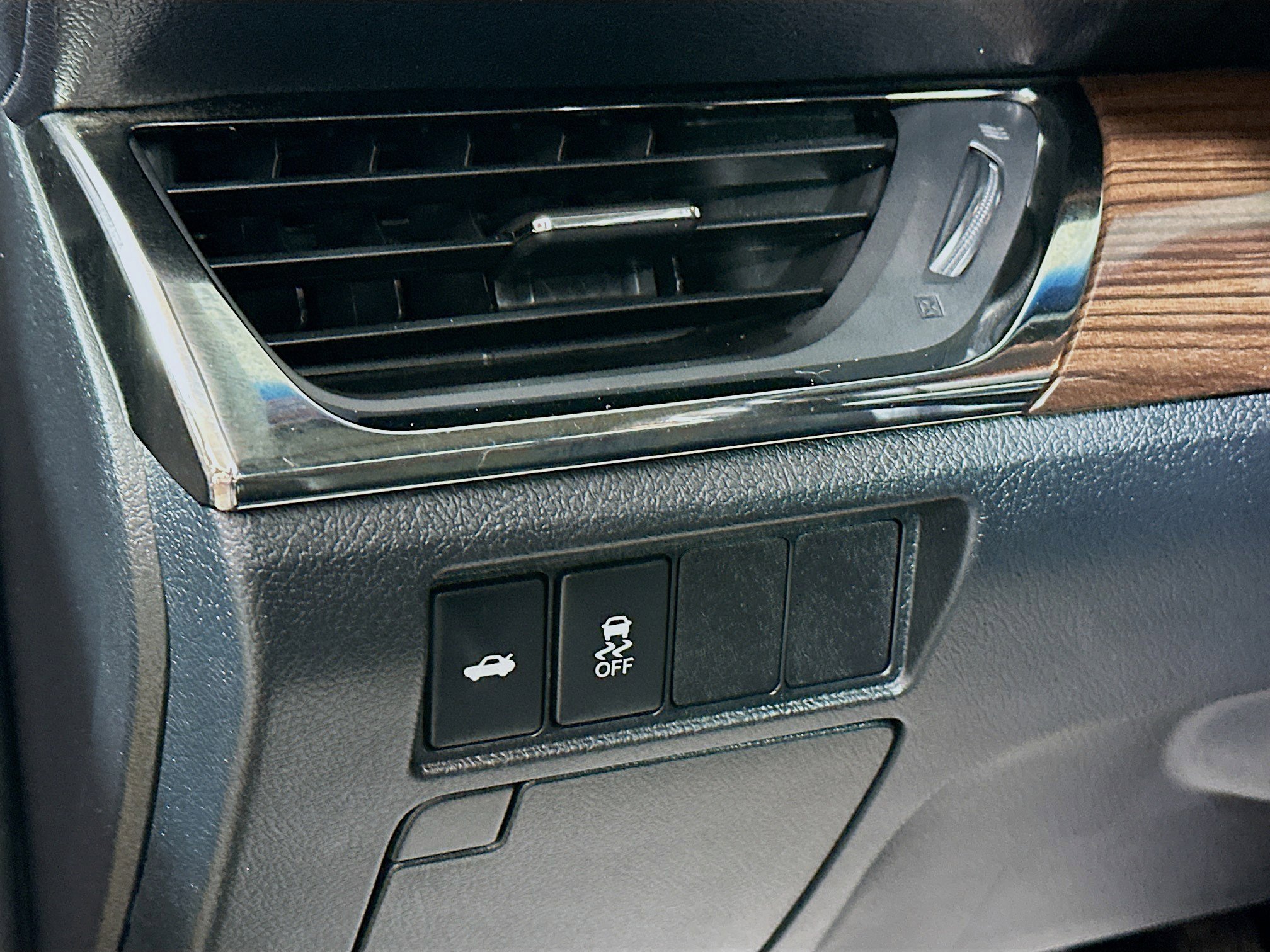 2013 Toyota Avalon Hybrid XLE Premium photo 6