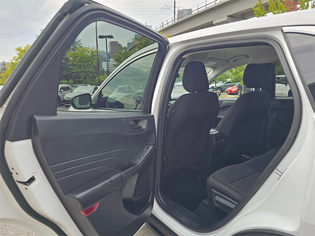 2023 Ford Escape Active photo 18