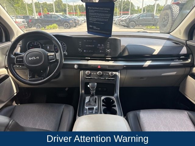 2022 Kia Carnival LX photo 14