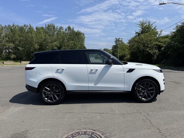 2025 Land Rover Range Rover Sport SE photo 6