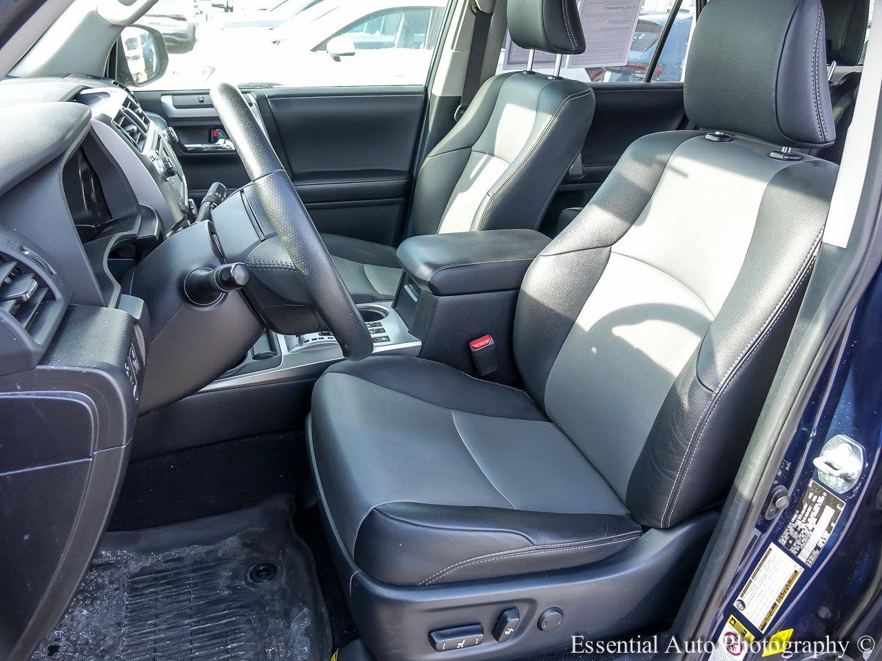 2019 TOYOTA 4RUNNER - Image 7