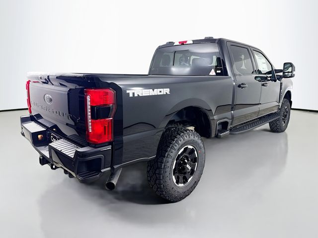 2025 Ford F-250 photo 7