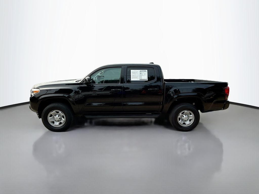 2022 Toyota Tacoma SR photo 3