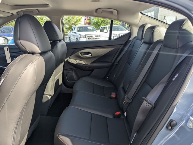 2025 Nissan Sentra SR photo 12