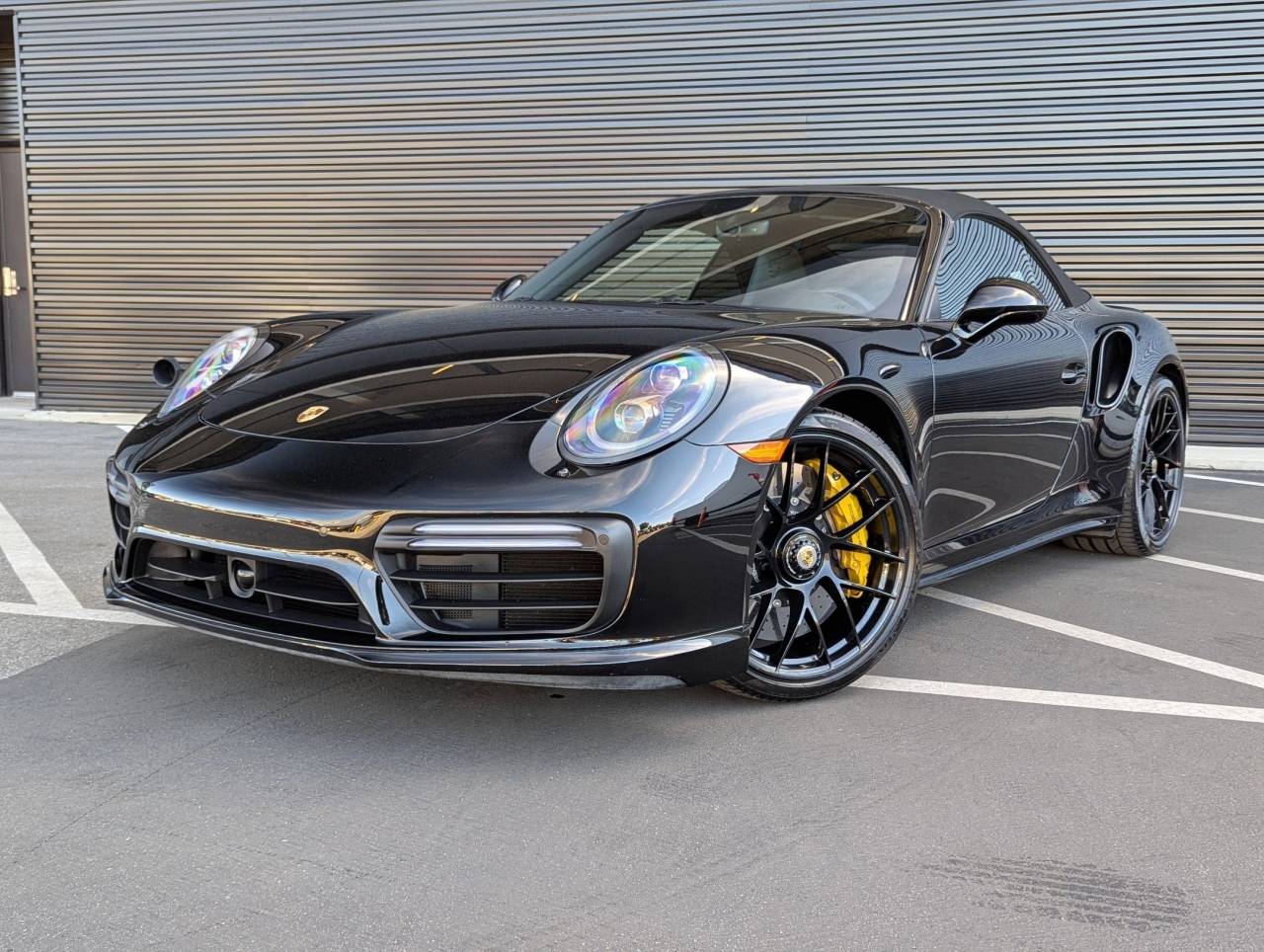 2017 Porsche 911 Turbo S's photo