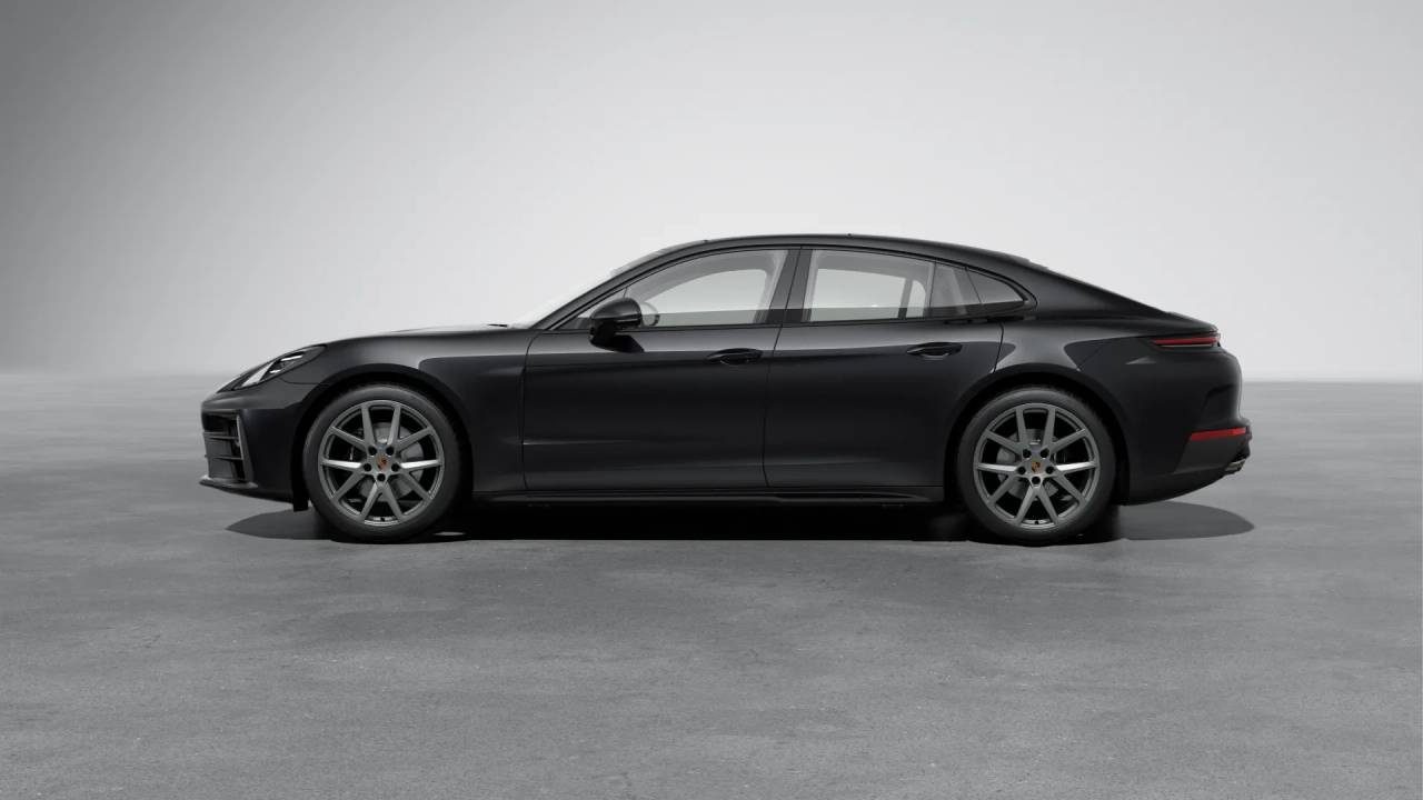 2025 Porsche Panamera 4 photo 2