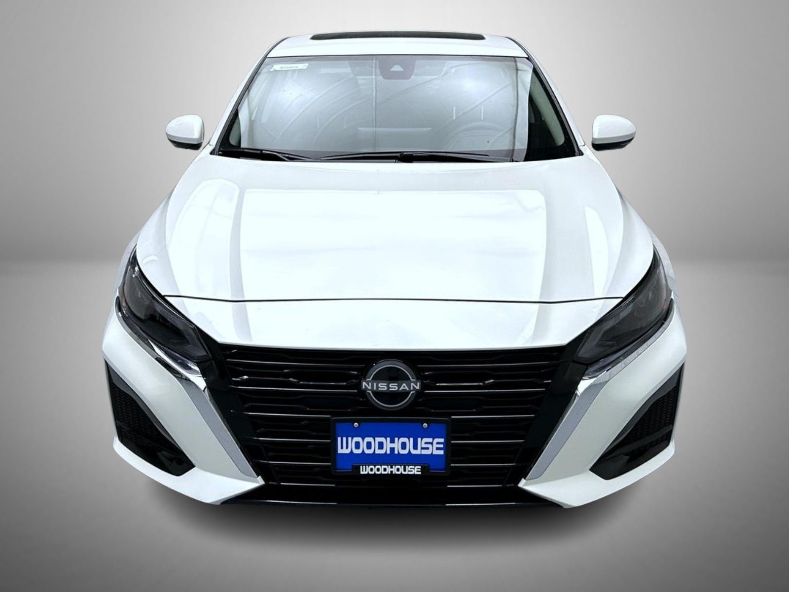 2025 Nissan Altima 2.5 SL photo 2