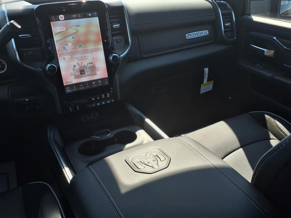 2025 Ram 2500 Laramie photo 6
