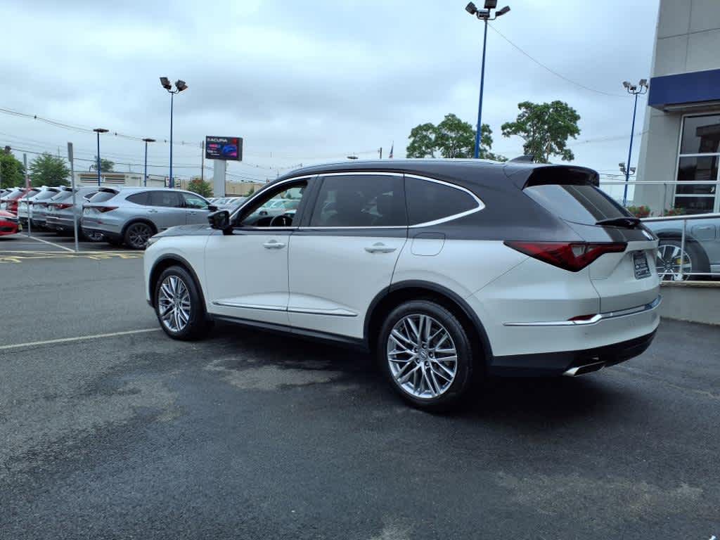 2024 Acura MDX SH-AWD Advance photo 2