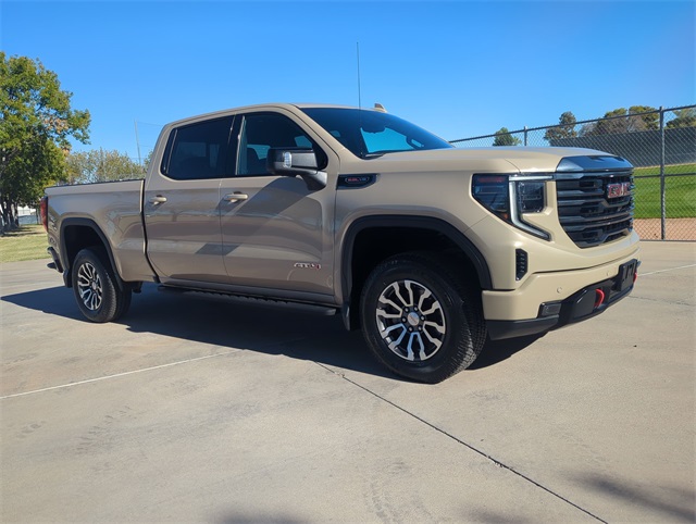 2023 GMC Sierra 1500 AT4's photo