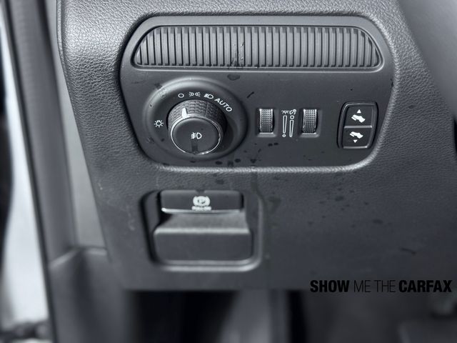 2023 Jeep Wagoneer L Series II photo 28