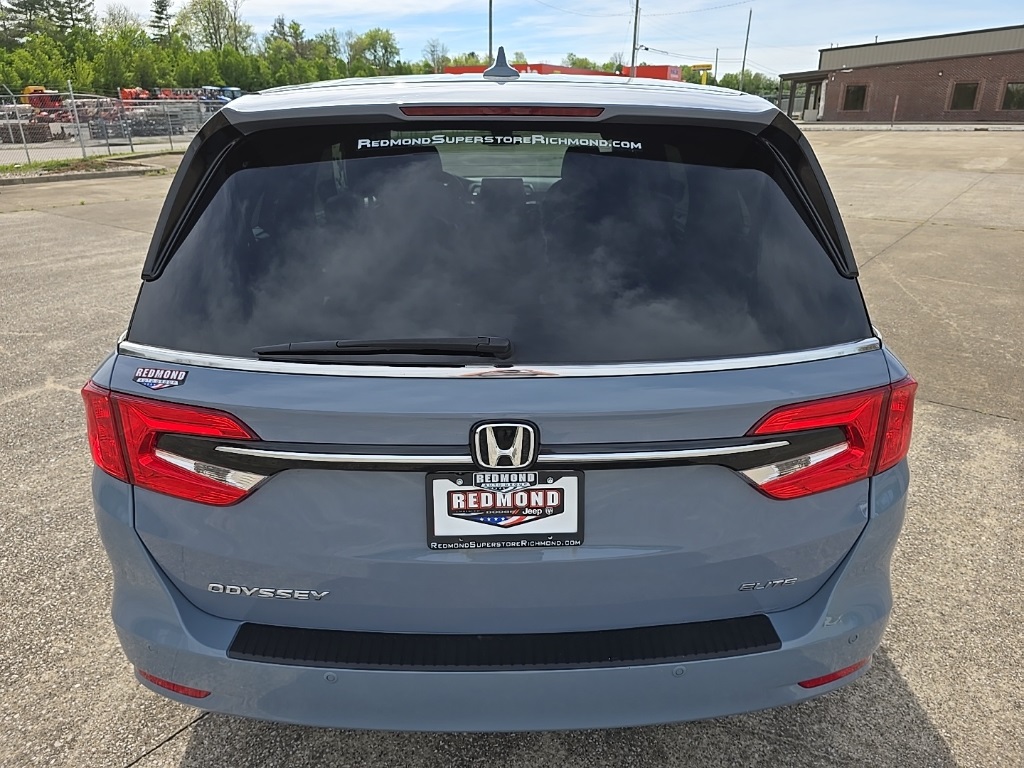 2023 Honda Odyssey Elite photo 4