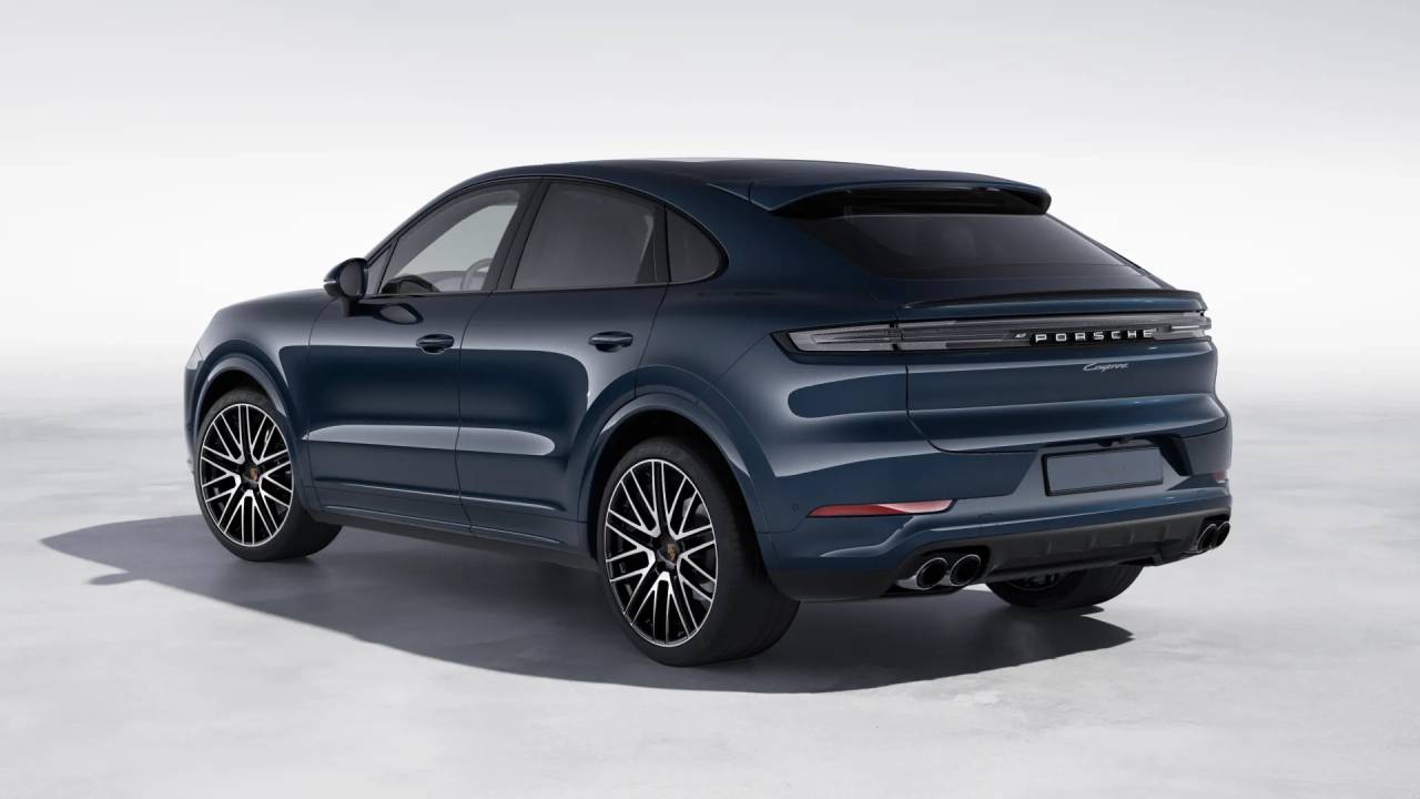 2025 Porsche Cayenne Coupe photo 3