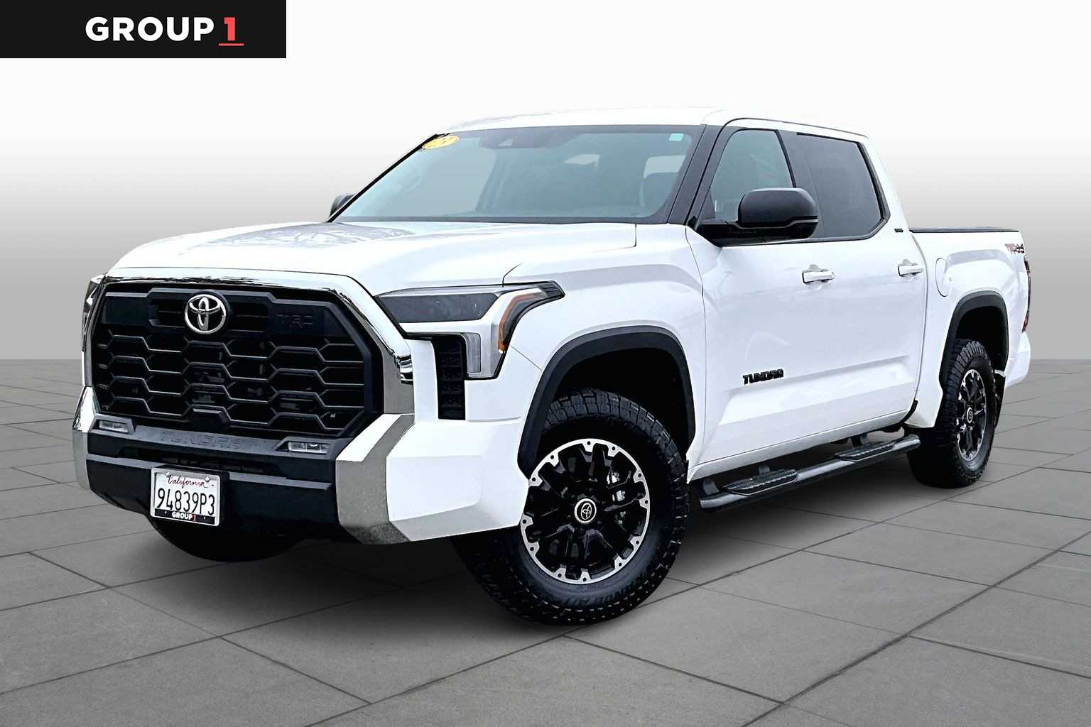 2023 Toyota Tundra SR5's photo