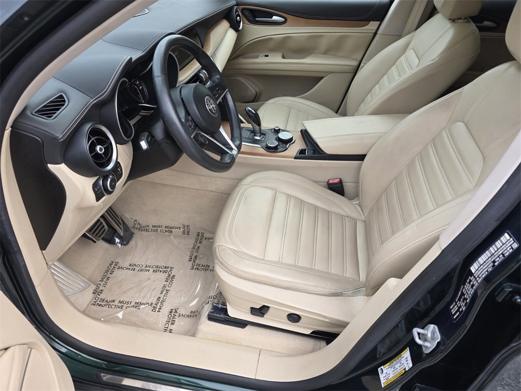 2019 Alfa Romeo Stelvio Ti photo 8