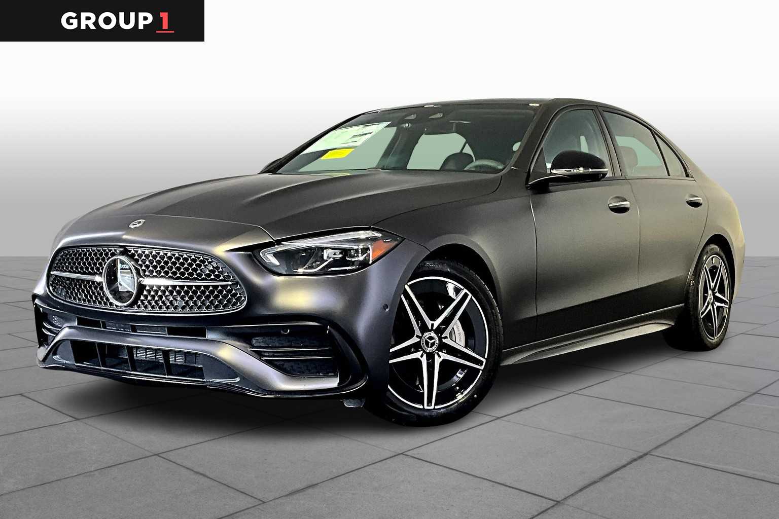 2025 Mercedes-Benz C-Class Sedan C 300's photo