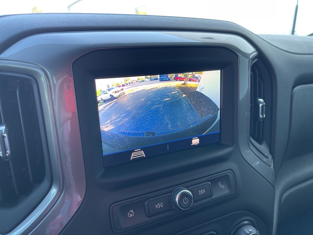 2023 Chevrolet Silverado 2500HD Custom photo 7