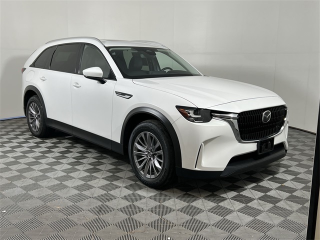 2024 Mazda CX-90 Preferred photo 2