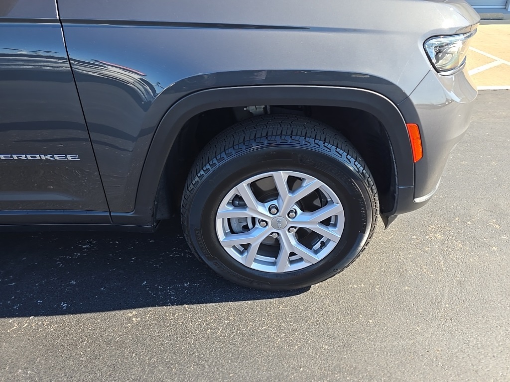 2022 Jeep Grand Cherokee Limited photo 5