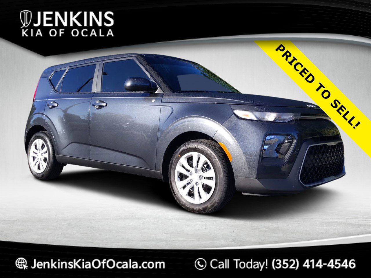 2022 Kia Soul LX's photo