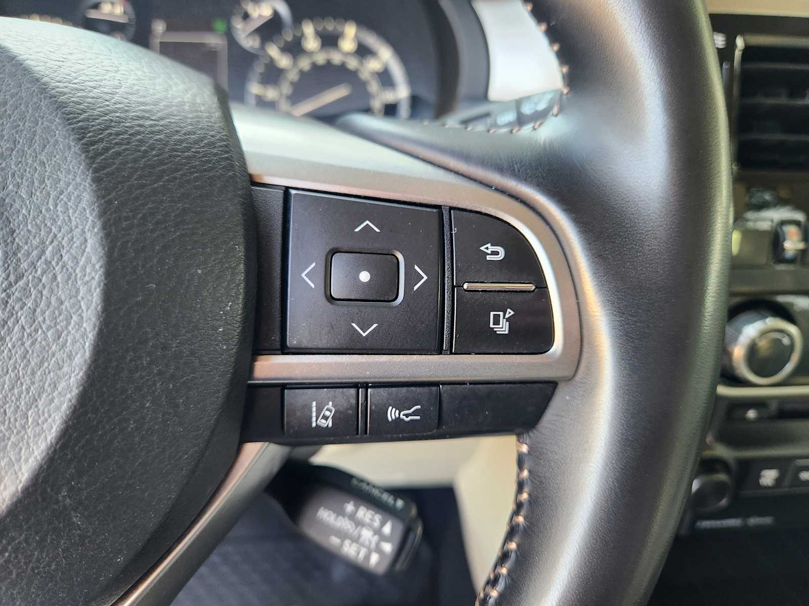 2023 Lexus GX 460 Premium photo 22
