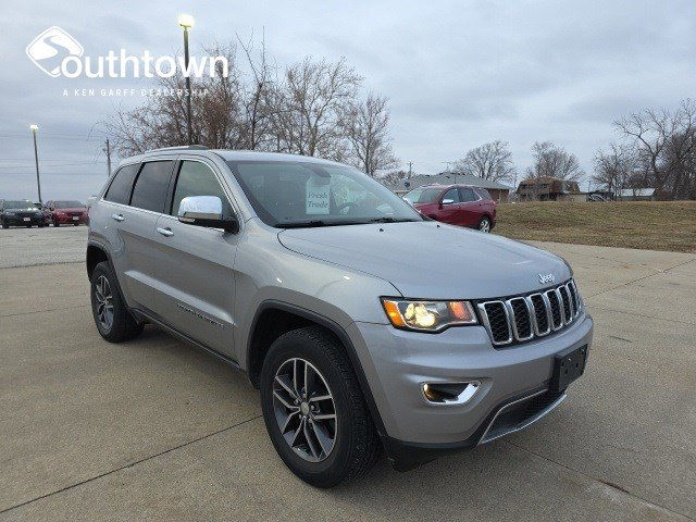 2018 Jeep Grand Cherokee Limited's photo