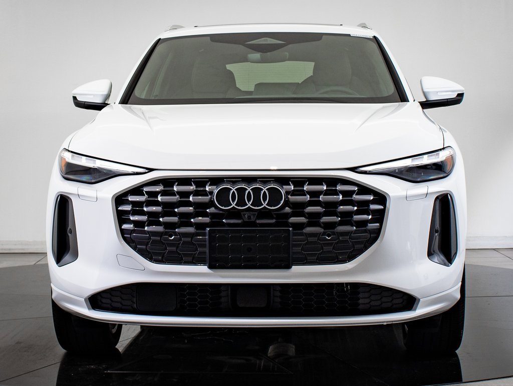 2025 Audi Q5 2.0T Premium Plus photo 2