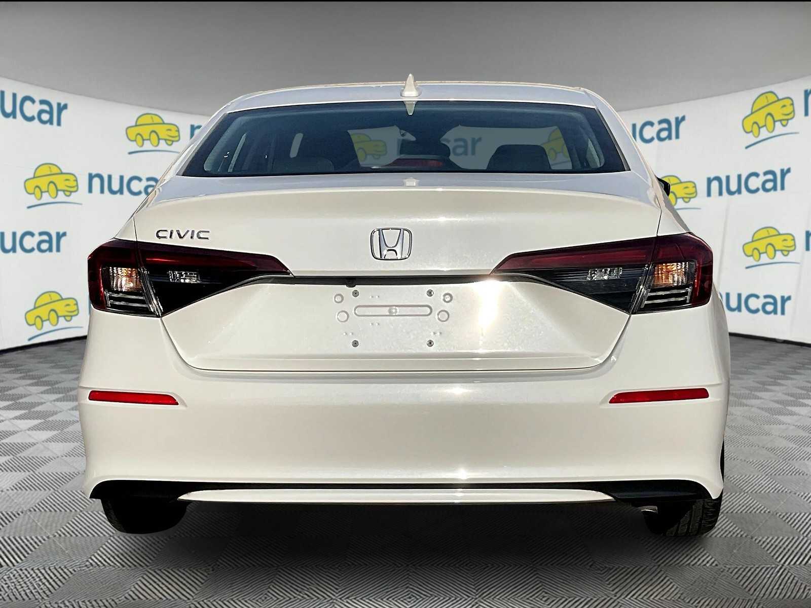 2025 Honda Civic LX photo 5