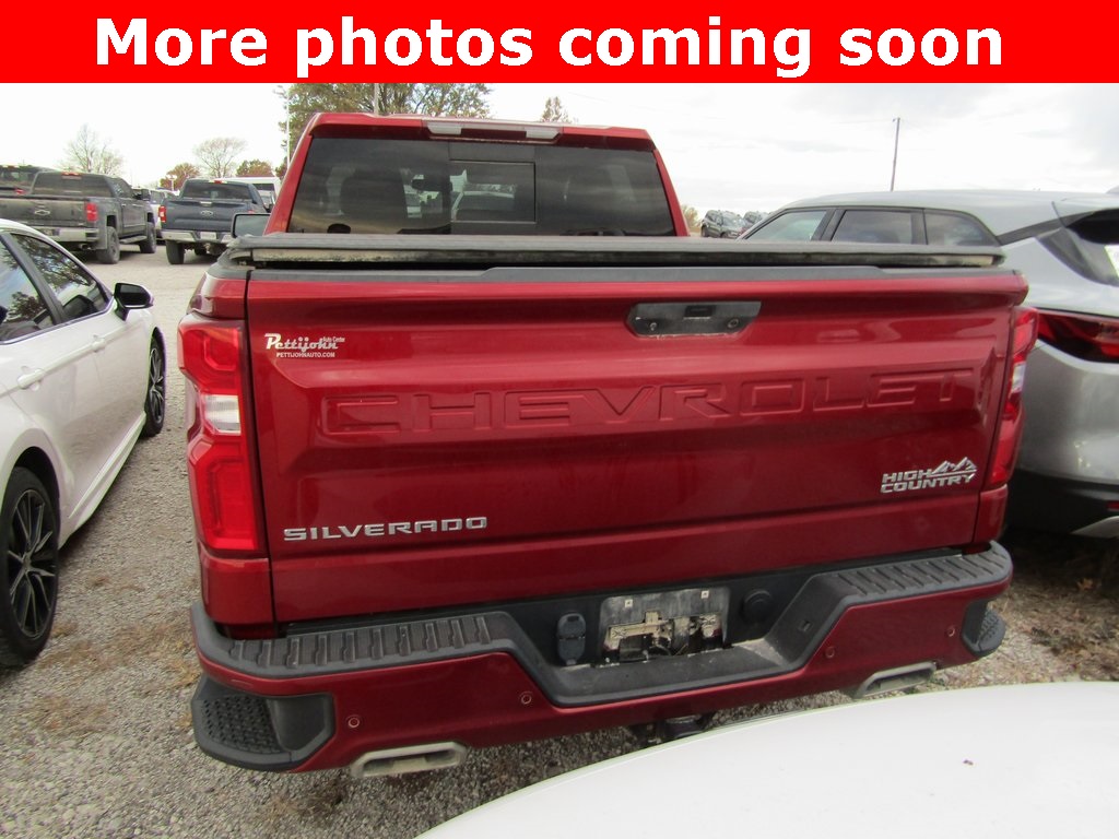 2021 Chevrolet Silverado 1500 High Country photo 3