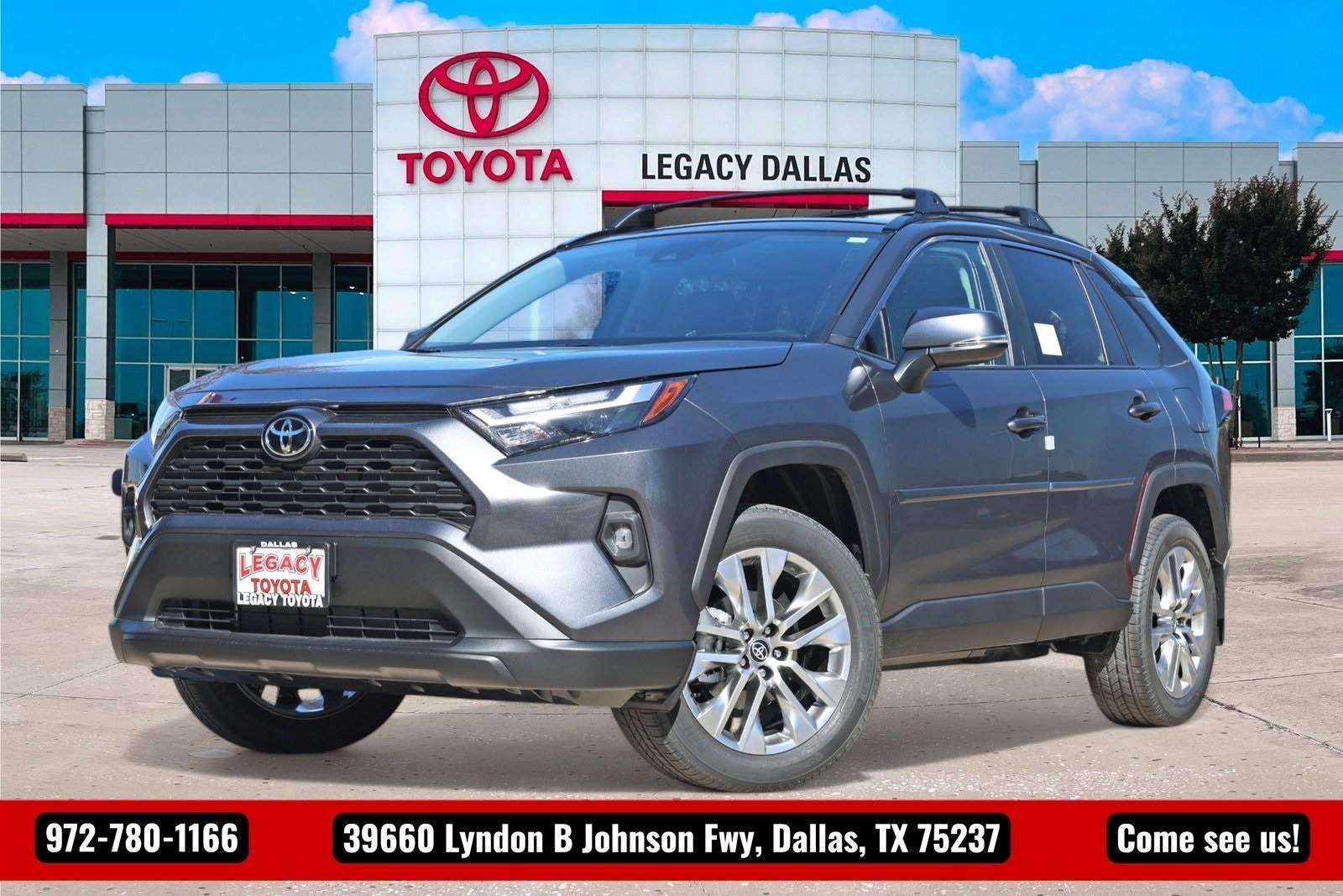 2025 Toyota RAV4 XLE Premium's photo