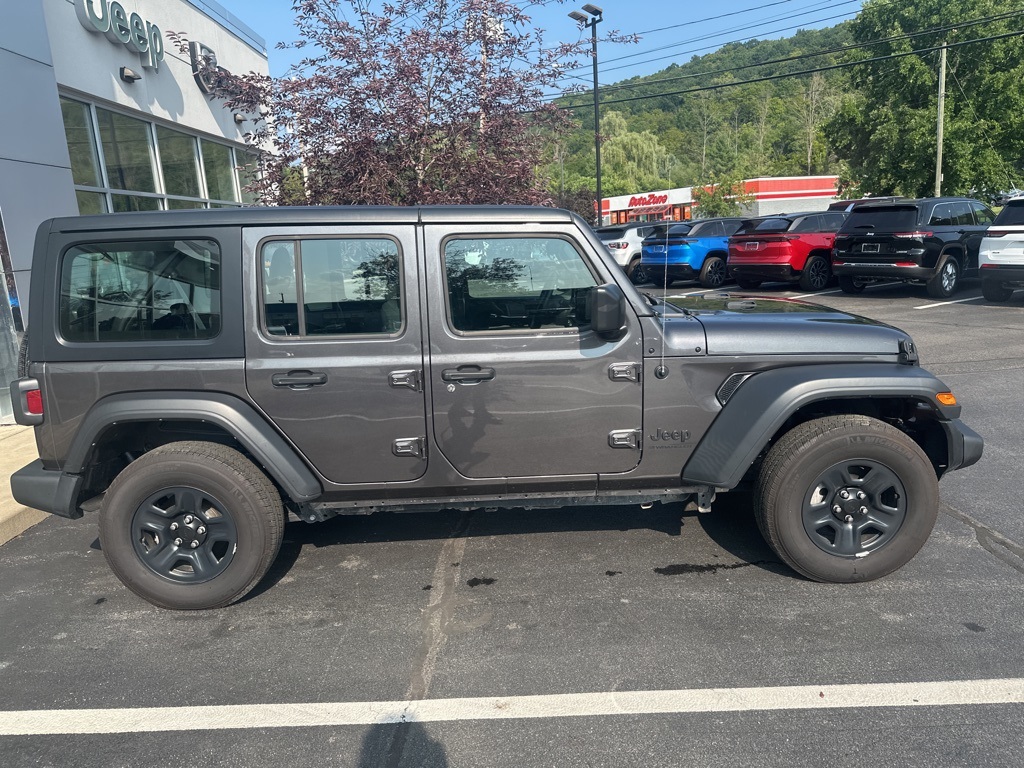 2023 Jeep Wrangler Sport photo 4