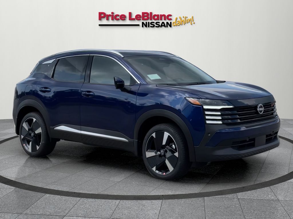 2025 Nissan Kicks SR's photo