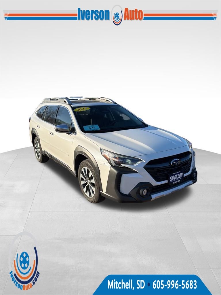 2024 Subaru Outback Touring's photo