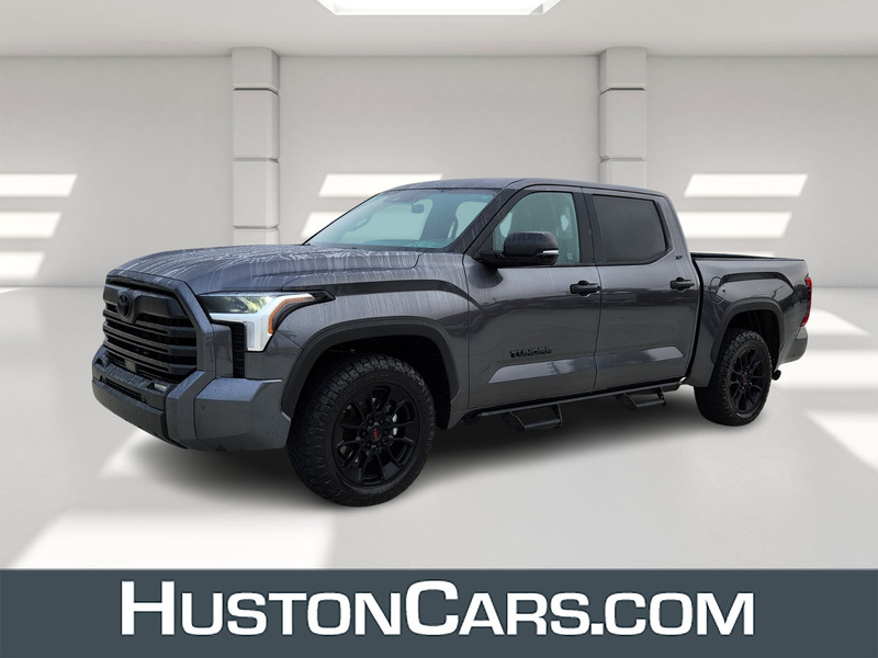 2025 Toyota Tundra SR5's photo