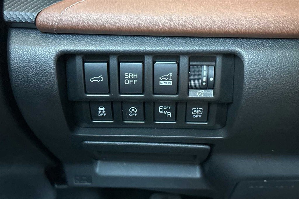 2023 Subaru Forester Touring photo 28