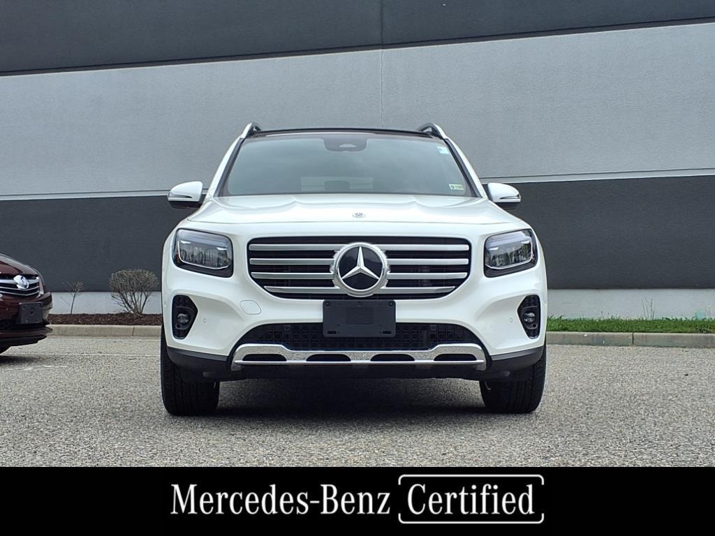 2025 Mercedes Benz GLB 250 photo 2