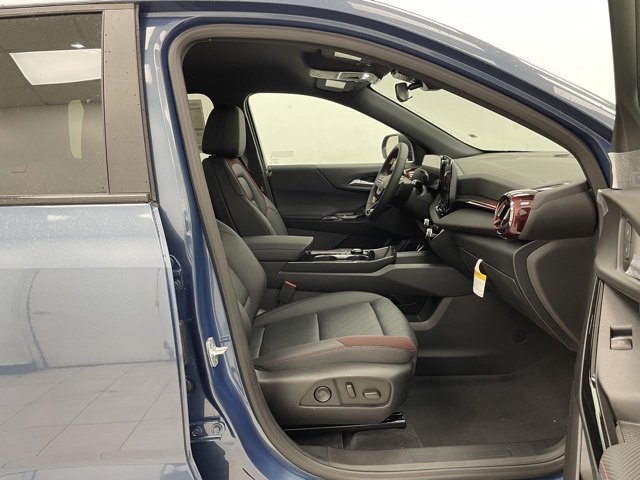 2026 Chevrolet Equinox RS photo 13
