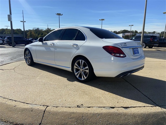 2015 Mercedes Benz C 300 photo 3