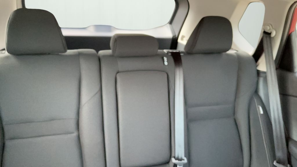 2026 Nissan Rogue S photo 17
