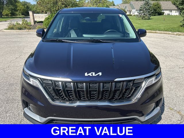 2024 Kia Carnival LX photo 2