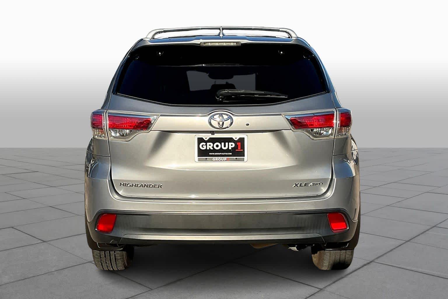 2016 Toyota Highlander XLE photo 4