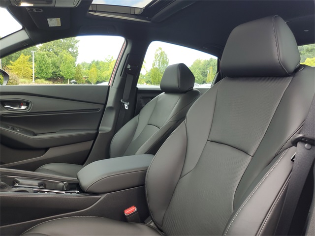 2025 Honda Accord Hybrid Sport-L photo 13