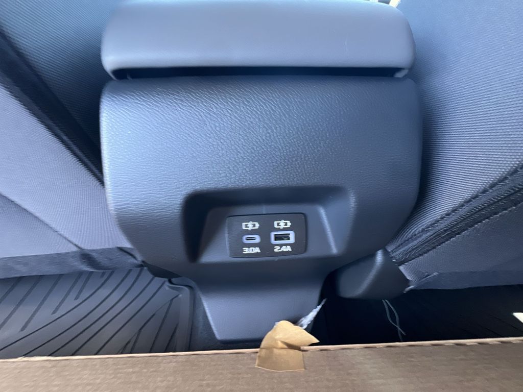 2025 Subaru Crosstrek Premium photo 17